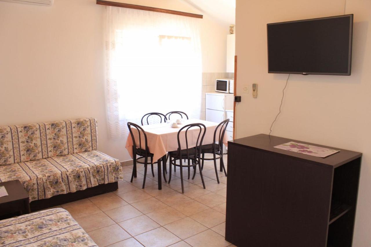 Apartments And Rooms Jagoda - Comfy And Cozy Zadar Exterior photo